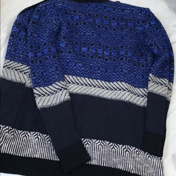 XS Roxy Sweatshirt - Picture 3 of 4